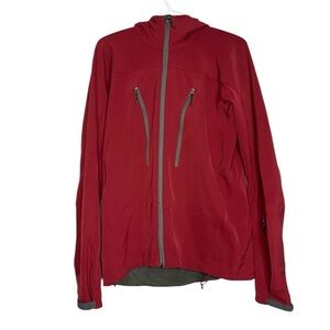 MEC Red Hooded Men’s Soft shell Jacket Hiking Activewear, Size M
